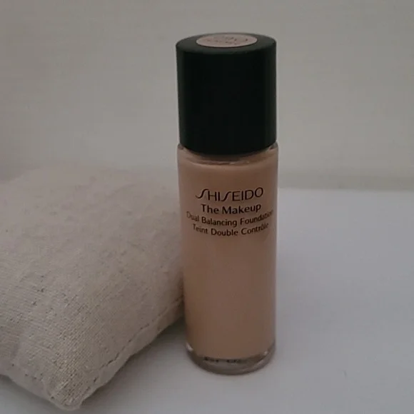 Shiseido The Makeup Dual Balancing Foundation O60 - Picture 1 of 6